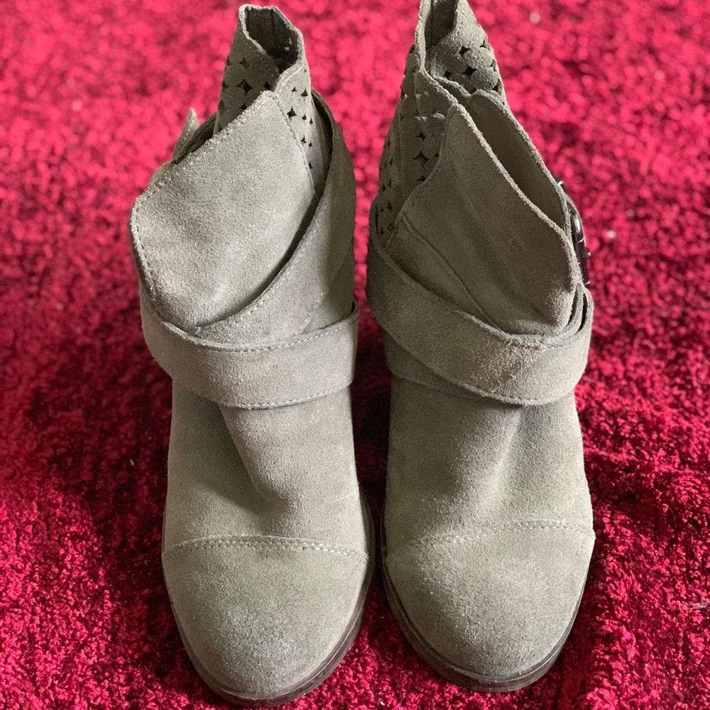 Betsey Johnson Olive Ankle Boots